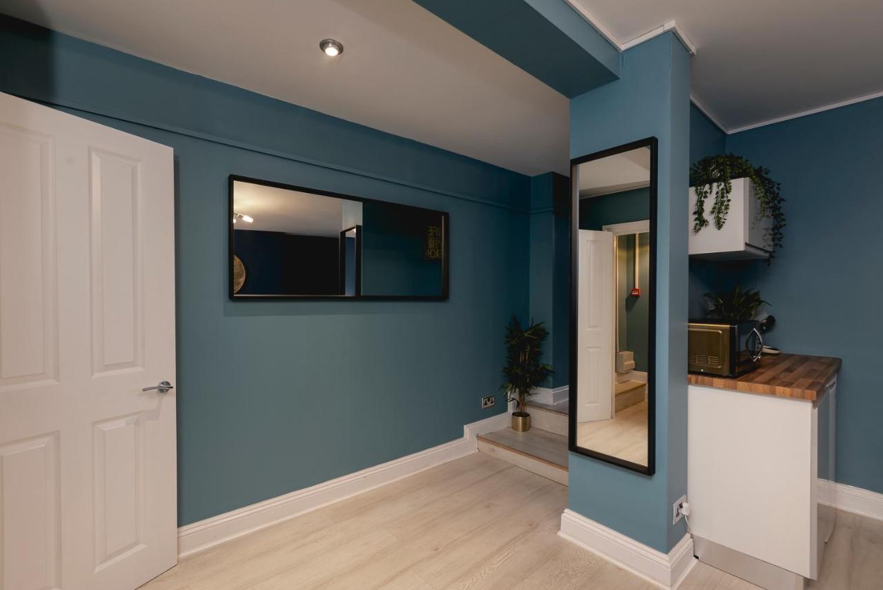 Lovely 2br Ap Just Moments Away From Brighton